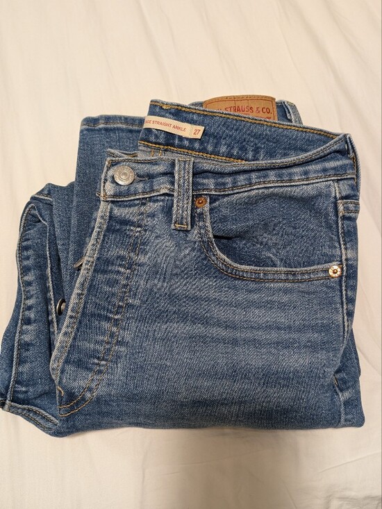 Levi's Denim - Levi's Jean Ribcage Straight Ankle Size 27